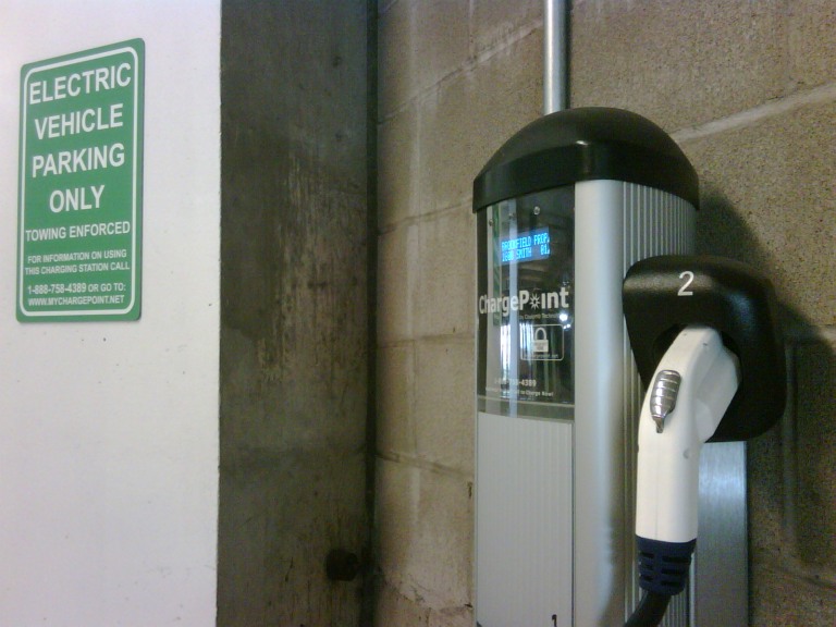 mychargepoint.net Houston electric vehicle charging locations